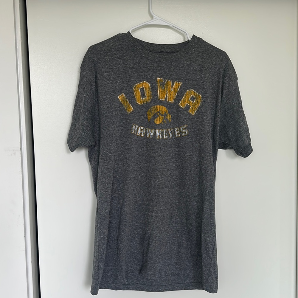 Iowa Hawkeyes T shirt